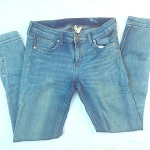 H&M Light Wash Jeans